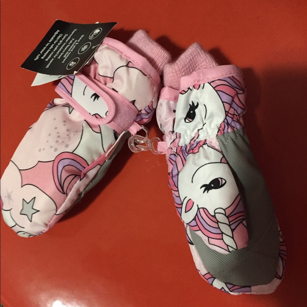 Girls Gloves